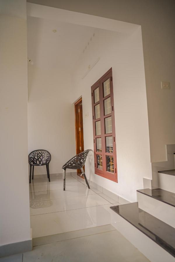 Shimano Square Guest House Varkala Eksteriør bilde