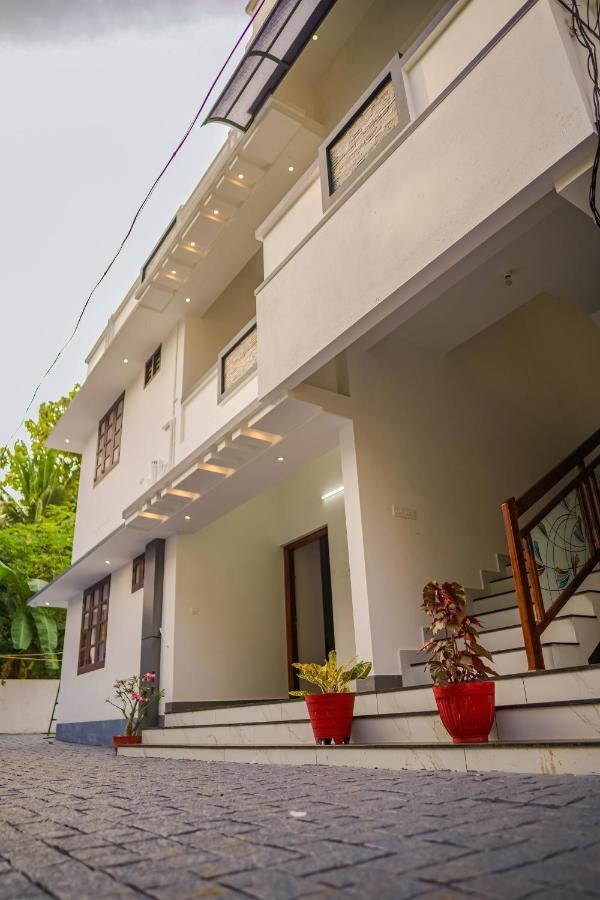 Shimano Square Guest House Varkala Eksteriør bilde