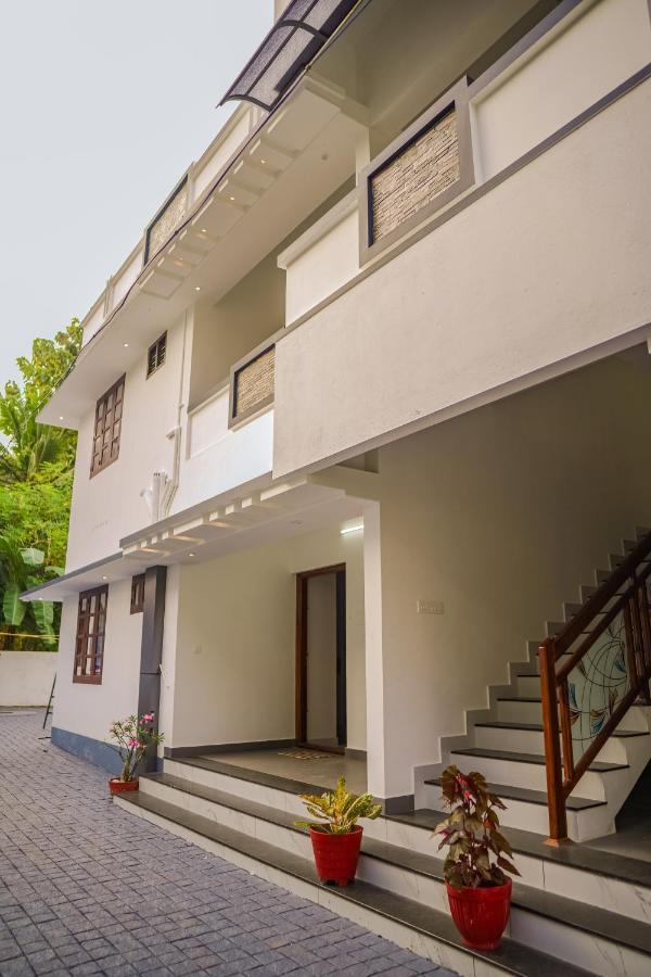 Shimano Square Guest House Varkala Eksteriør bilde